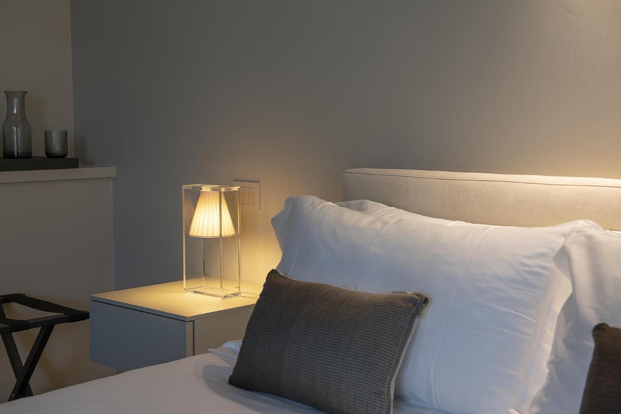 Palazzo Cordigero - Apartments Πεσκιέρα ντελ Γκάρντα Εξωτερικό φωτογραφία